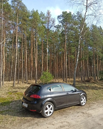 Seat Leon cena 17000 przebieg: 198000, rok produkcji 2006 z Toruń małe 172